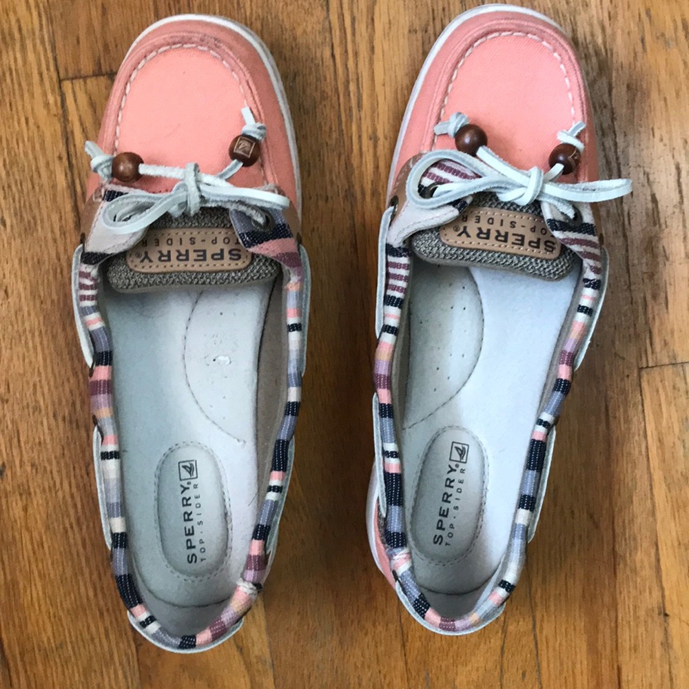 Sperrys boat shoes